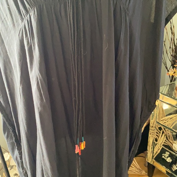 Beautiful swim cover up - Picture 2 of 6